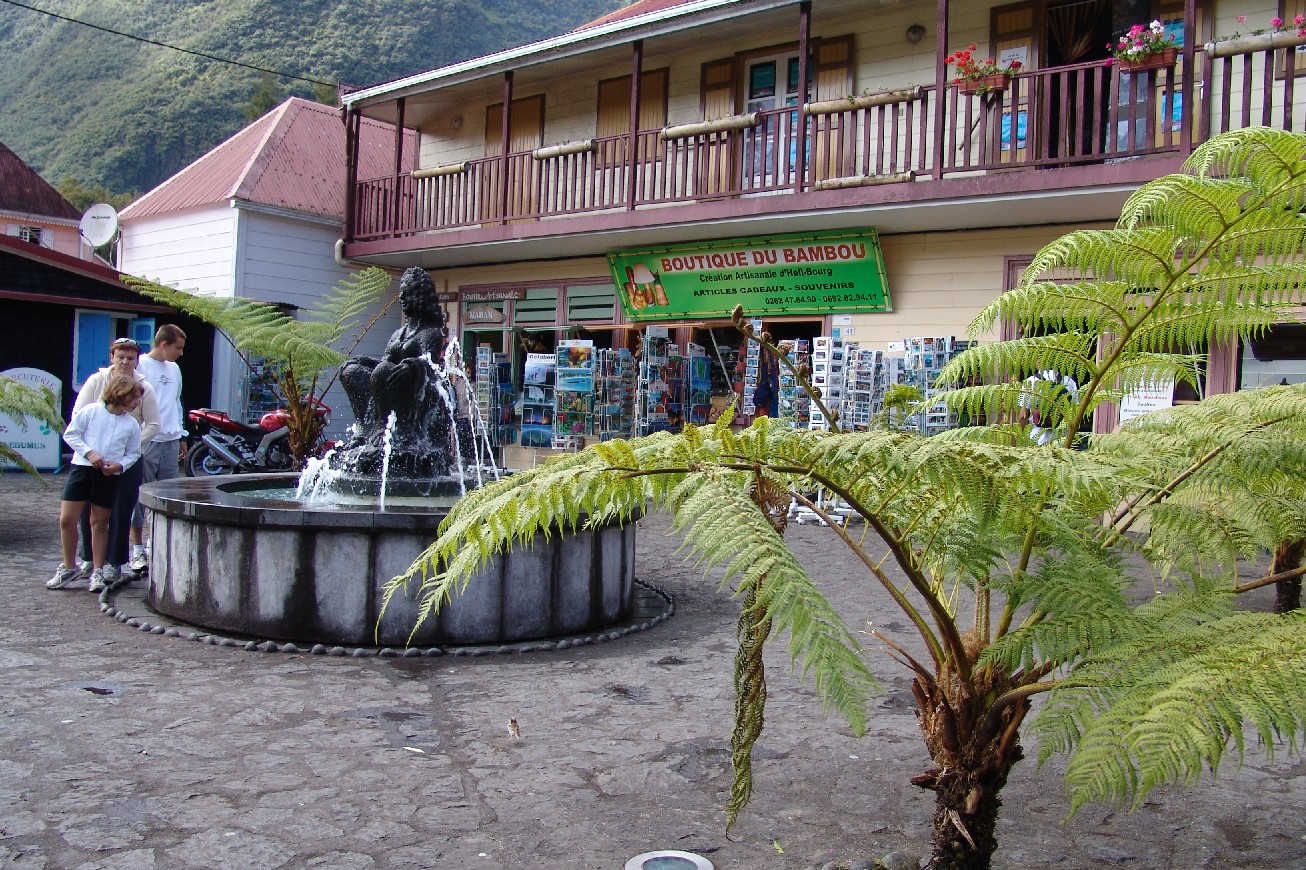Place du village1